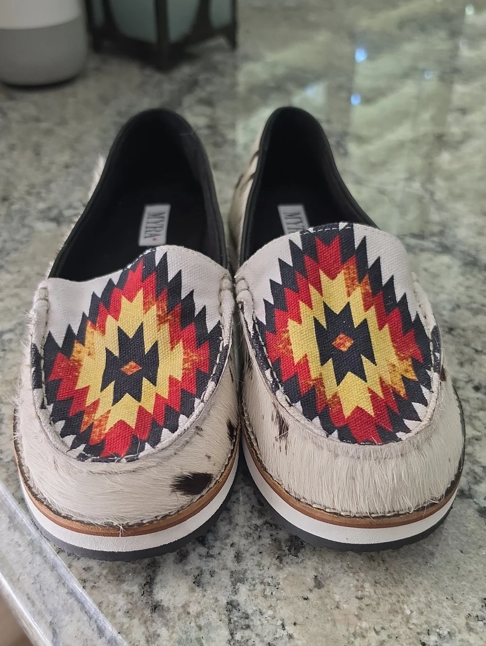 N/A bold aztec